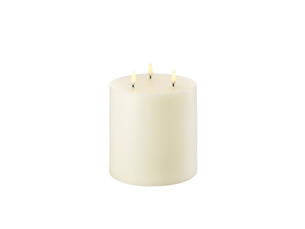Candela in Cera a Led 3 FIAMME misura: 10,1 xh 20,3 cm